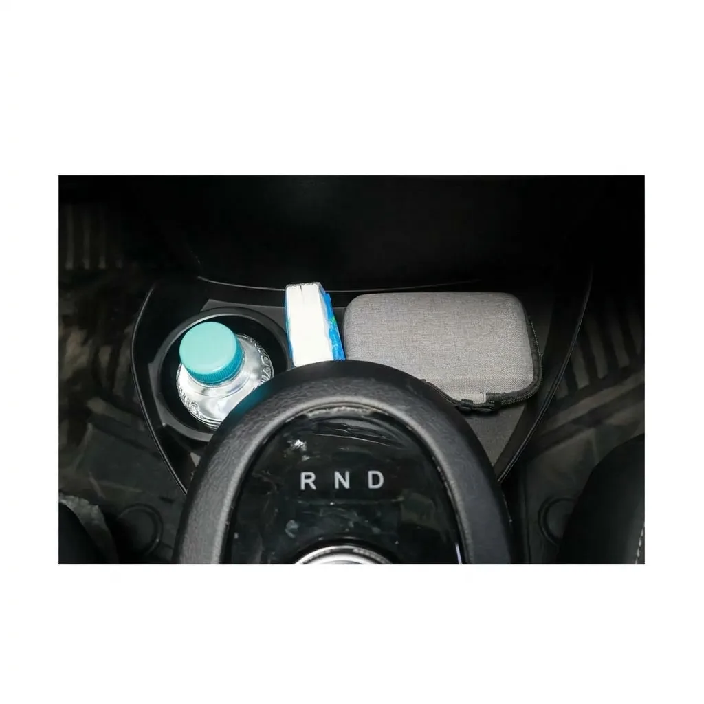 Kệ Để Ly Đa Năng VinFast VF5 - Nâng Cao Tiện Nghi Trong Xe