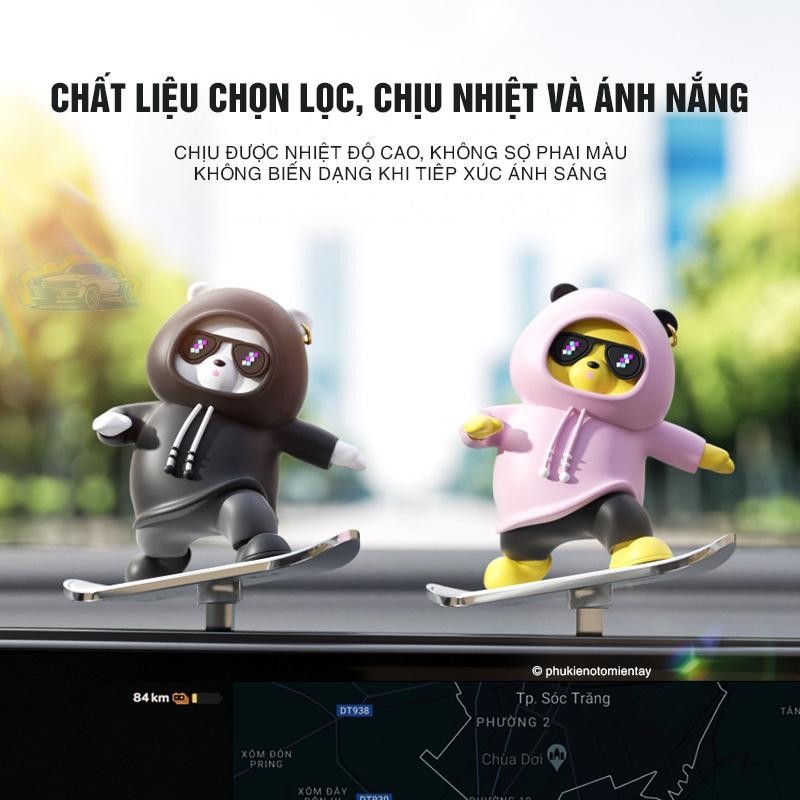 Trang Trí Ô tô Mô Hình Gấu Trượt Patin Dễ Thương, Chuyển Động Theo Quán Tính Trên Táp Lô Xe 4