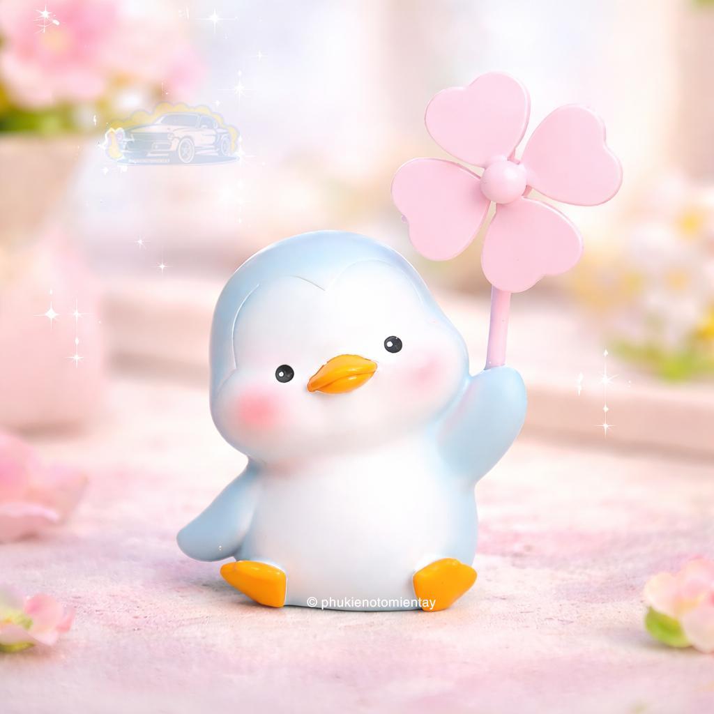 Cánh Cụt Chong Chóng Gắn Xe Máy Đồ Chơi Trang Trí Bàn Làm Việc Văn Phòng Siêu Dễ Thương Chất Liệu Nhựa Cao Cấp 5